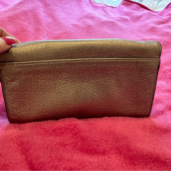 Tory Burch metallic foldover clutch. “Like New condition” - Picture 6 of 6